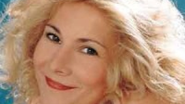 Horgas Eszter