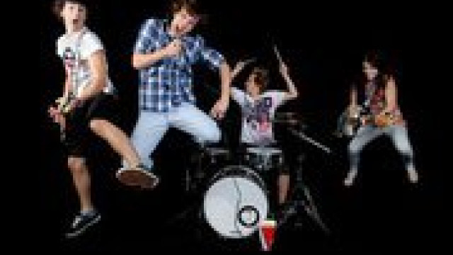 Battery Band, Magidom, Peanuts