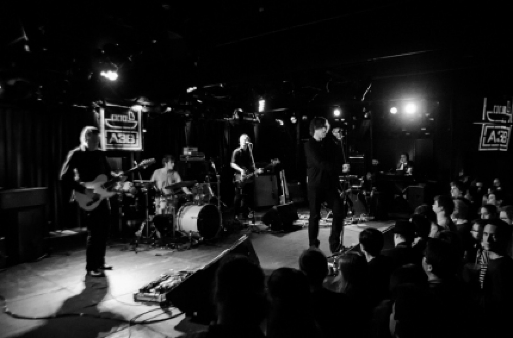 Mark Lanegan Band (US) 'Blues Funeral' album release concert A38 Ship