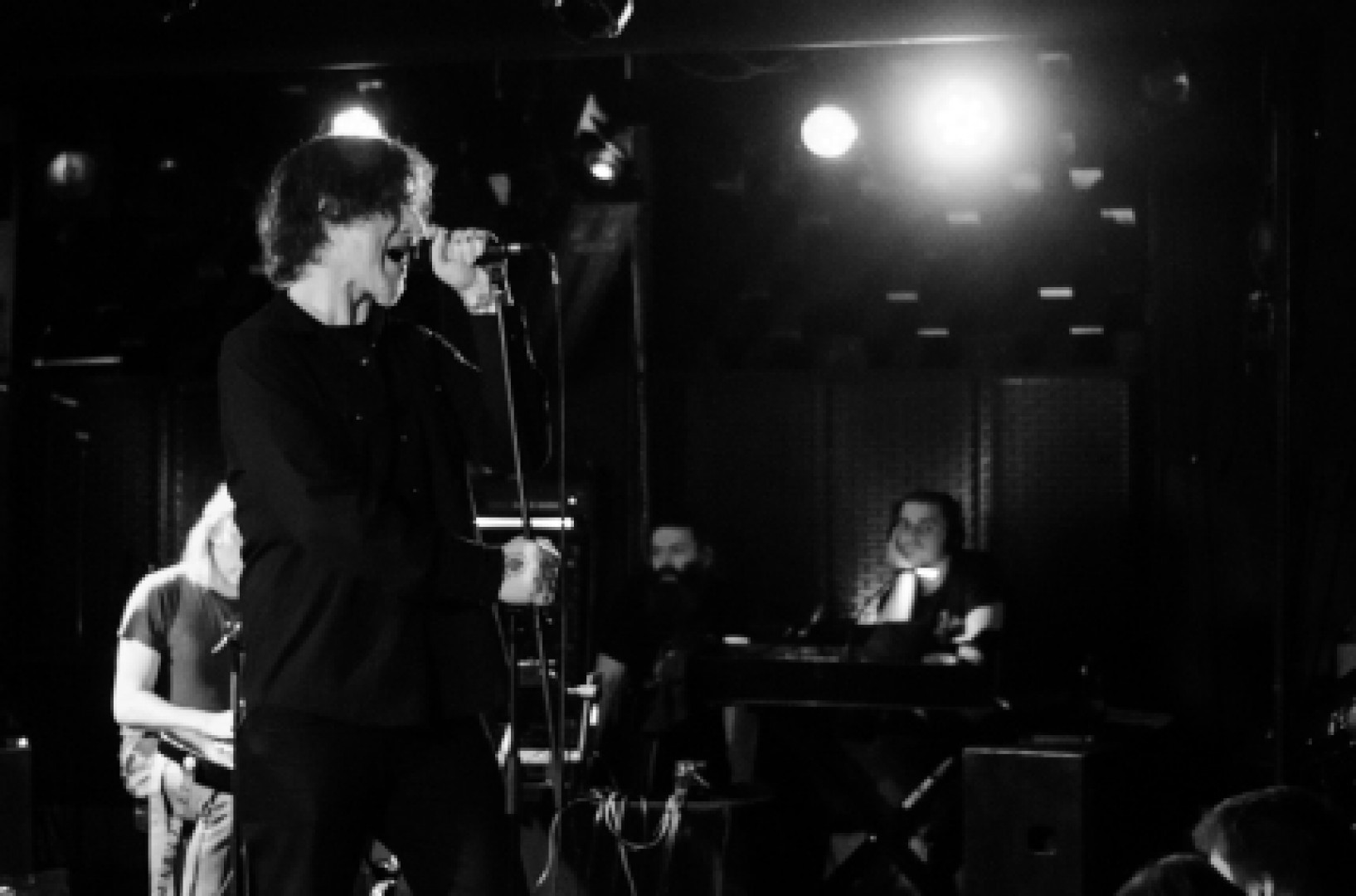 Mark Lanegan Band (US) 'Blues Funeral' album release concert A38 Ship