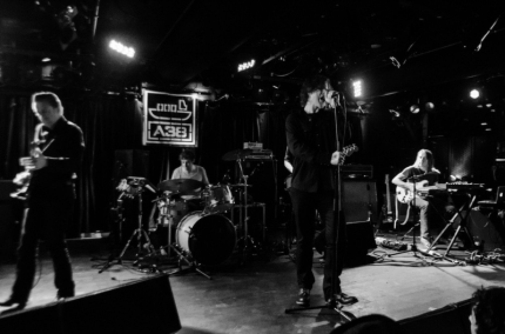 Mark Lanegan Band (US) 'Blues Funeral' album release concert A38 Ship