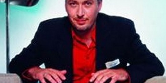 Emil.RuleZ! (H), Bijou (H)