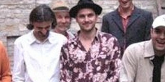 Kistehén Tánczenekar - Szerelmes vagyok minden nőbe lemezbemutató - a KATONÁBAN