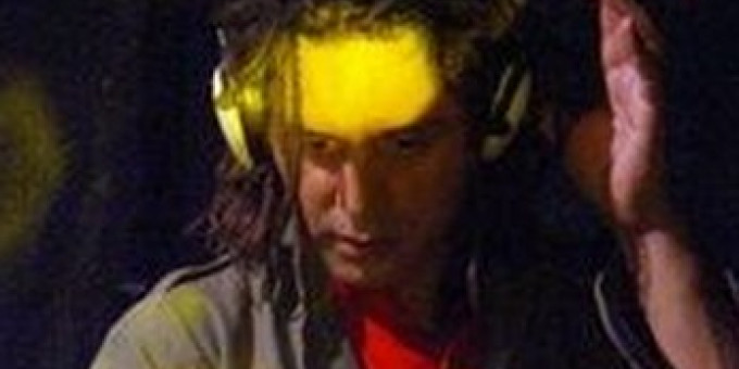 Tetőterasz: PASO Ska-Reggae Club - PASO Sound System & Sound Sistaz, T-Rex Riders