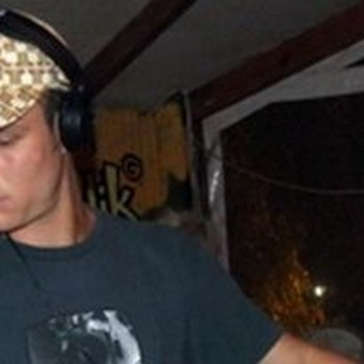 Saturday Night Special: c0p, R3tek, Vida G & Vida L - A38 Hajó