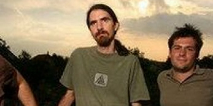 Main Hall: Isten Háta Mögött, DAV trió