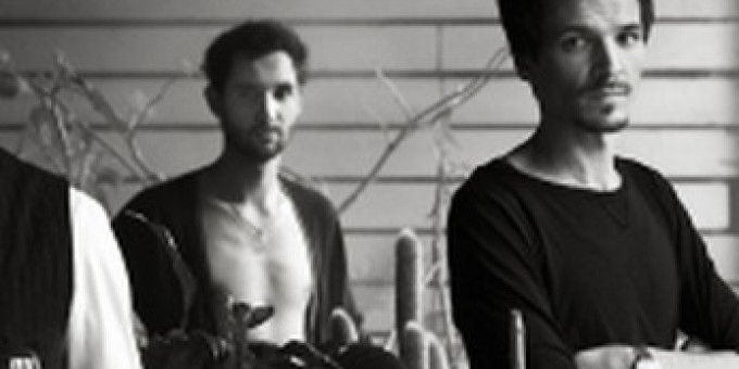 Esti Kornél, The Qualitons 