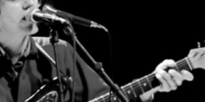 White Fence, Haunebu 