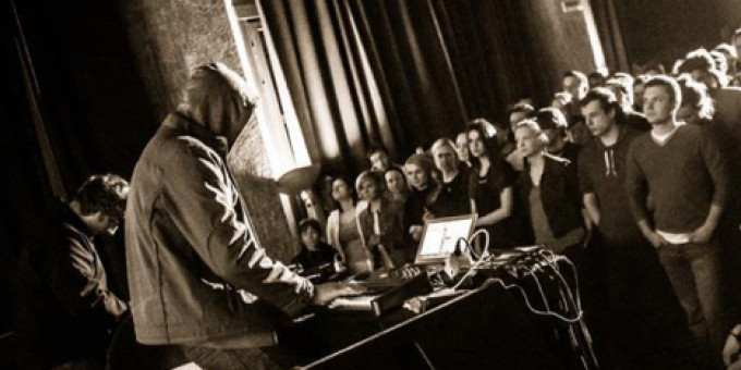 Arms and Sleepers (US)