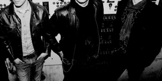 The Trousers, Junkie Jack Flash, Volume Under Kontroll