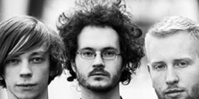 Esti Kornél akusztik
