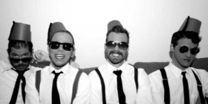Csaknekedkislány, Naked Truckers