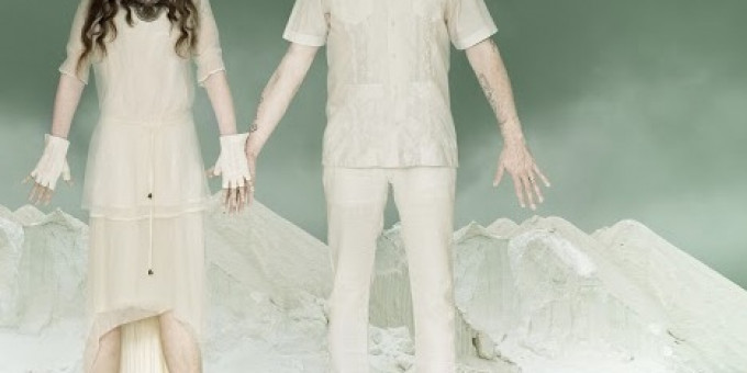  Multimédiás előadói est:  Alexander Hacke & Danielle De Picciotto