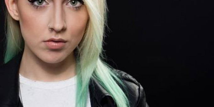 Faminehill, LEESA. (AT), Dryvia