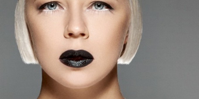 A 25 éves Pesti Est bemutatja: Onuka (UA)