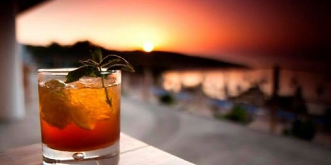 Yo Yo Affair: Johnny Drama, Slanki