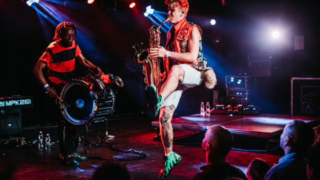 Too Many Zooz (US)