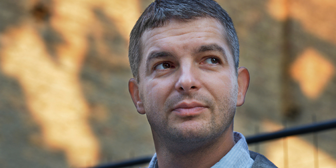 Kortársak zenei kísérettel: Szálinger Balázs