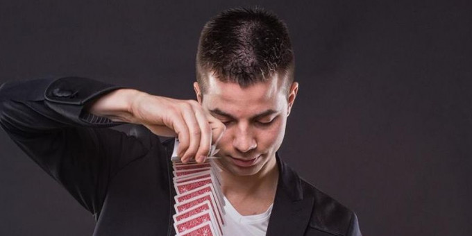 Elmarad: Freakency - Németh Gábor bűvészműsora