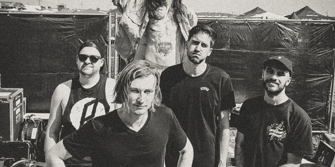 For The Fallen Dreams (US), Harmed, Anchorage (AT)