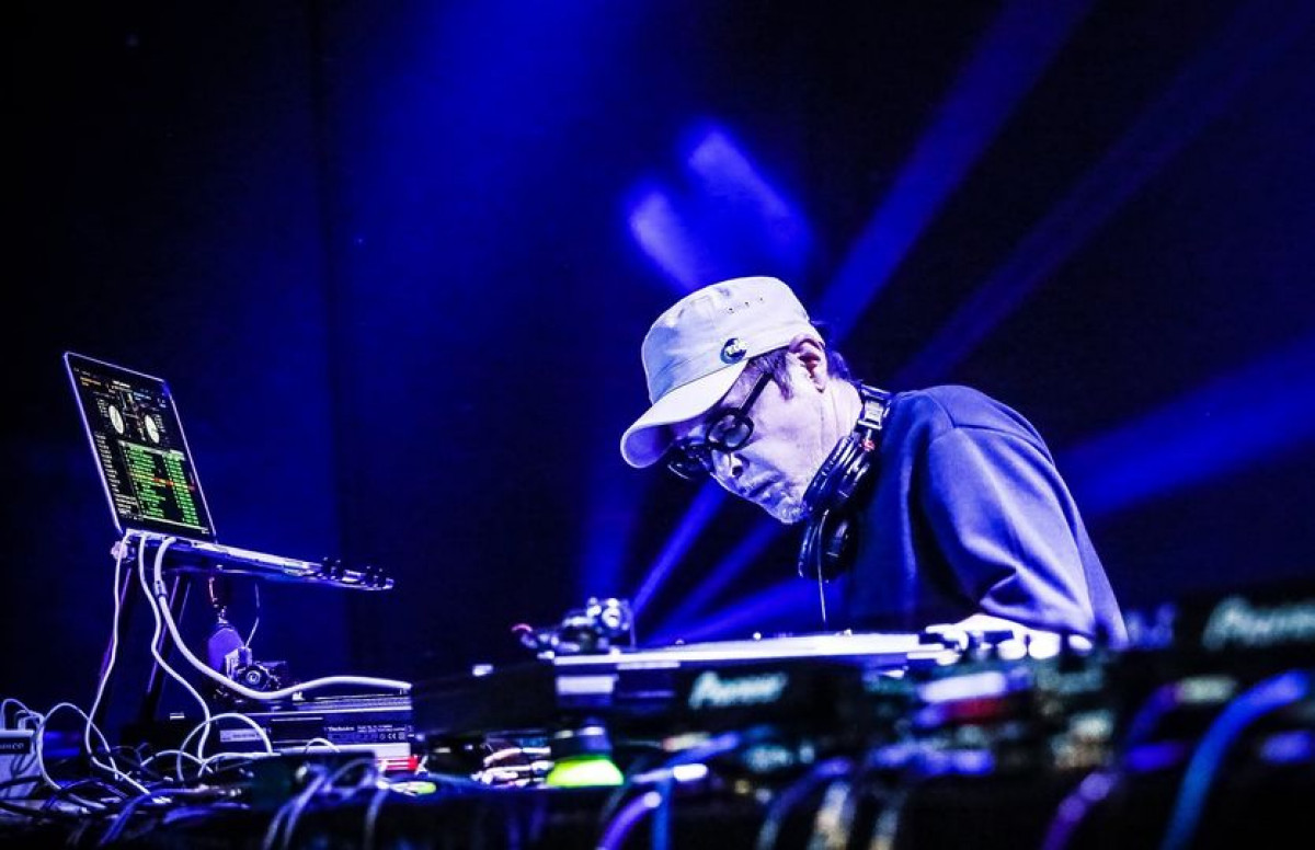 Test pres.: DJ Krush (Mo'Wax) (JP), Cadik - A38 Ship