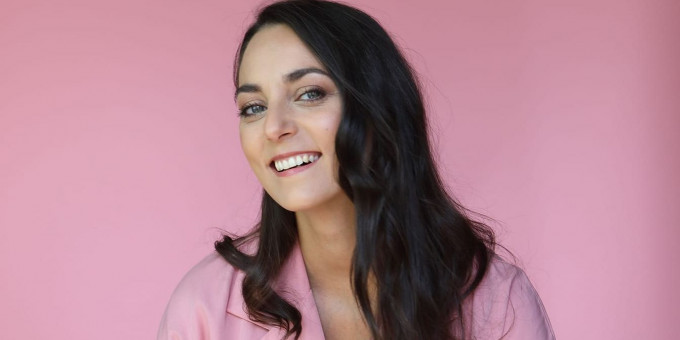 Művészet és üzlet // Boggie akusztikus koncert // Fiatal táncművészek bemutatója