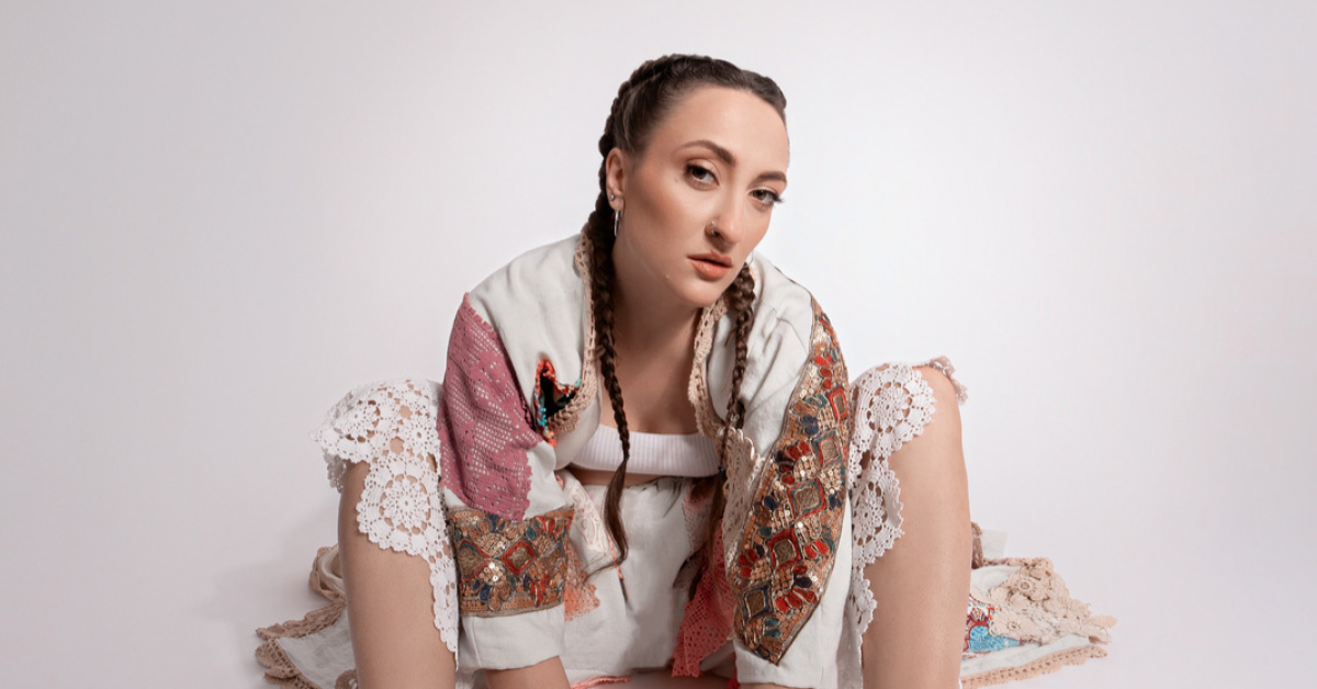 Zarina Prvasevda (MK), Zűrös Banda - A38 Hajó