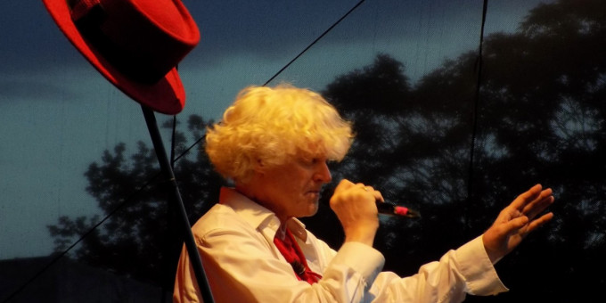 Zene X Szöveg | Müller Péter Sziámi beszélgetés | AndFriends minikoncert