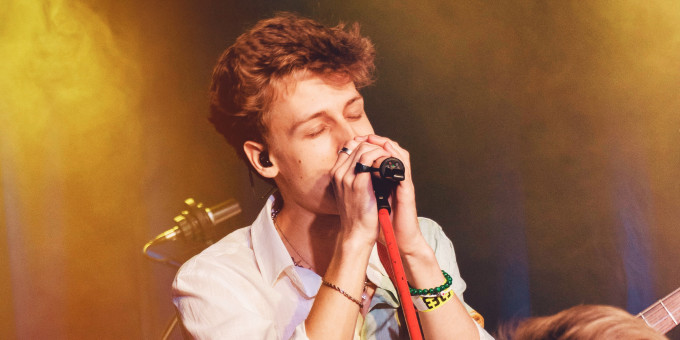 Vass Geri 1. szülinapi koncert, vendég tejszínhab.