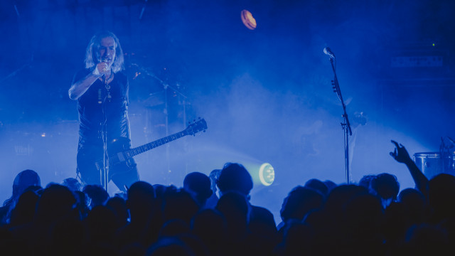 New Model Army (UK) - lemezbemutató koncert, vendég: Aznincs