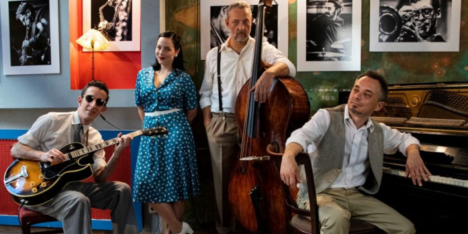 Petra and the Paper Hearts