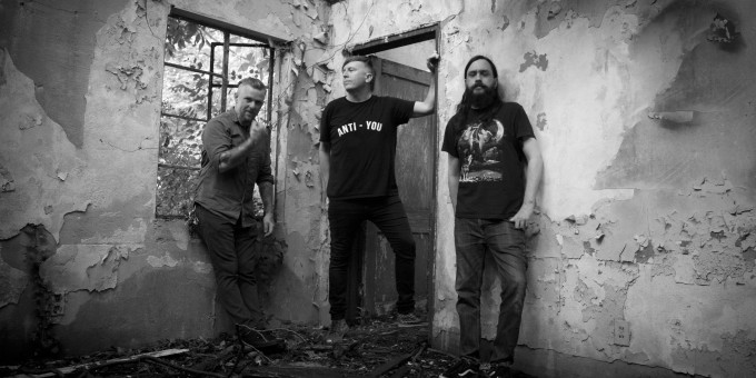 Whores. (USA), Help (USA)