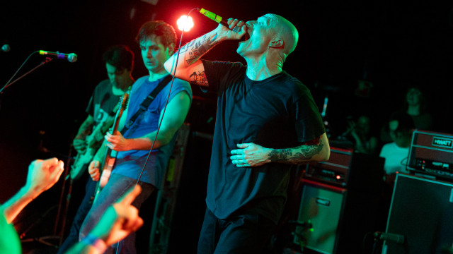  Touché Amoré (US), Trauma Ray, Hitori