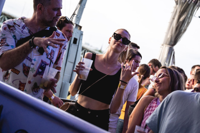 Fine Selection #192 w/Flylow & Juuz - Rosalcodo, Benez, Ioti, Electric Boutique
