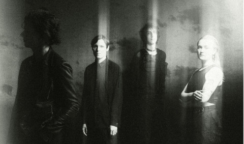 Elmarad: The Horrors (UK)