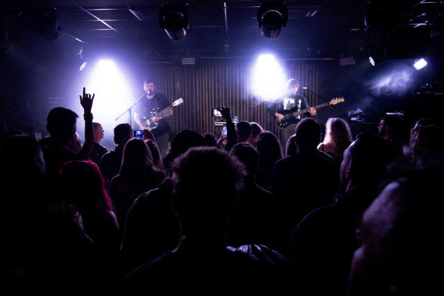Blind Delon (FR), Larsovitch (FR)