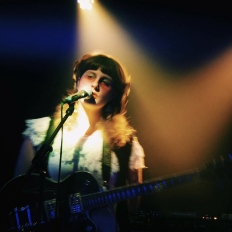 Csalogány, Moving as a Giant (SI)