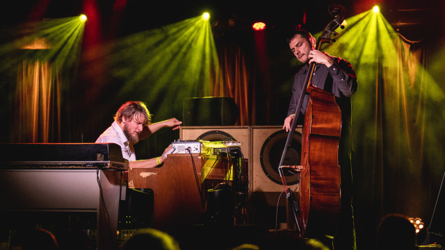 Barabás Lőrinc solo act, Ava Rasti (IRN/D)