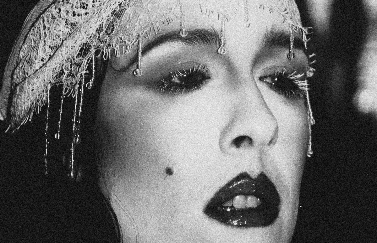 Allie X (CA)