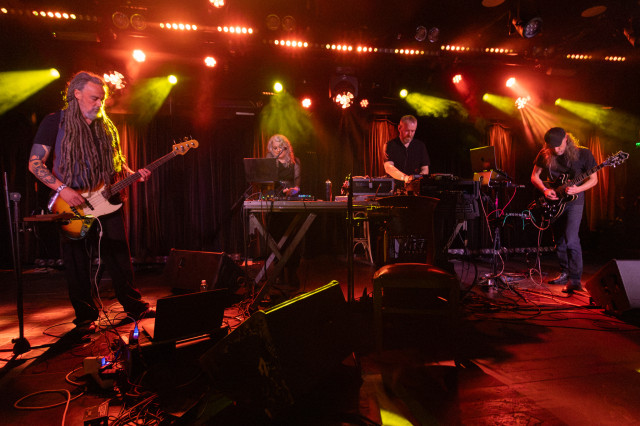 The Kilimanjaro Darkjazz Ensemble (NL), Mansur (NL)