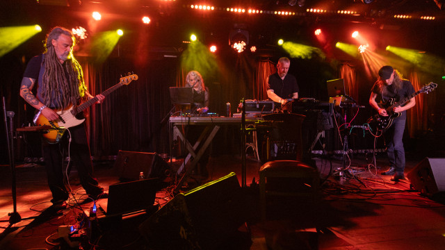 The Kilimanjaro Darkjazz Ensemble (NL), Mansur (NL)