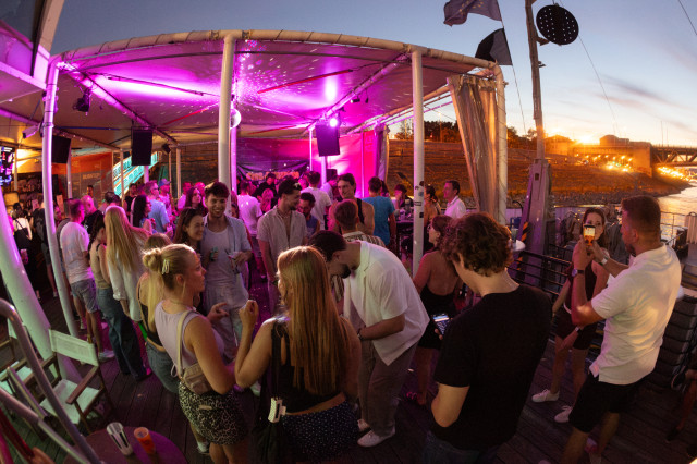 Bedroom - The Sixteenth Birthday Rave: Electric Boutique, Lepton, Monoclick, Pebuva