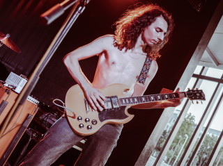 Travo (PT), Stone Sober