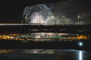 HØT SPØT Fireworks Special