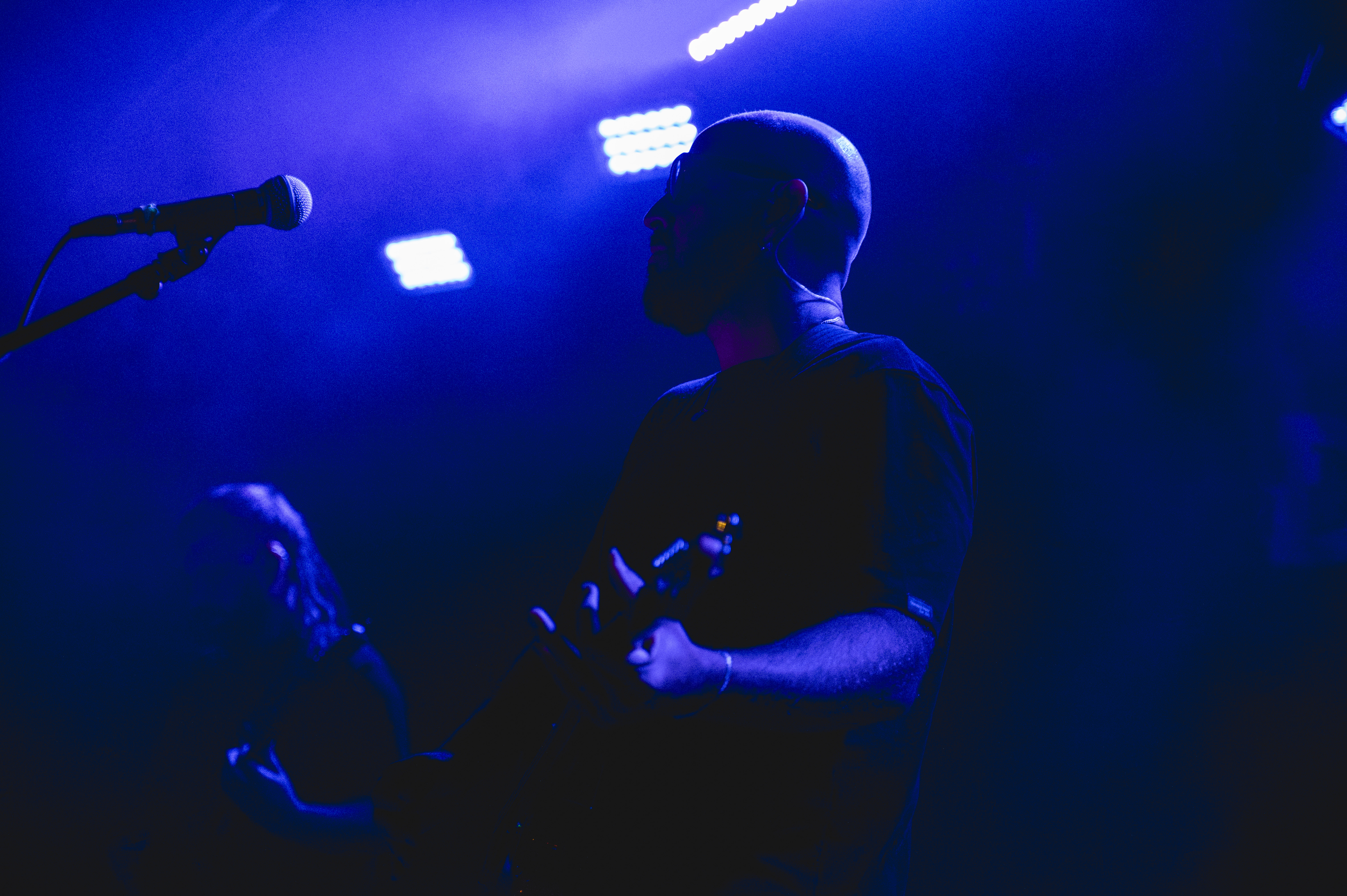 Darkways (ES), vendég: denevér