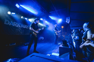 Darkways (ES), vendég: denevér