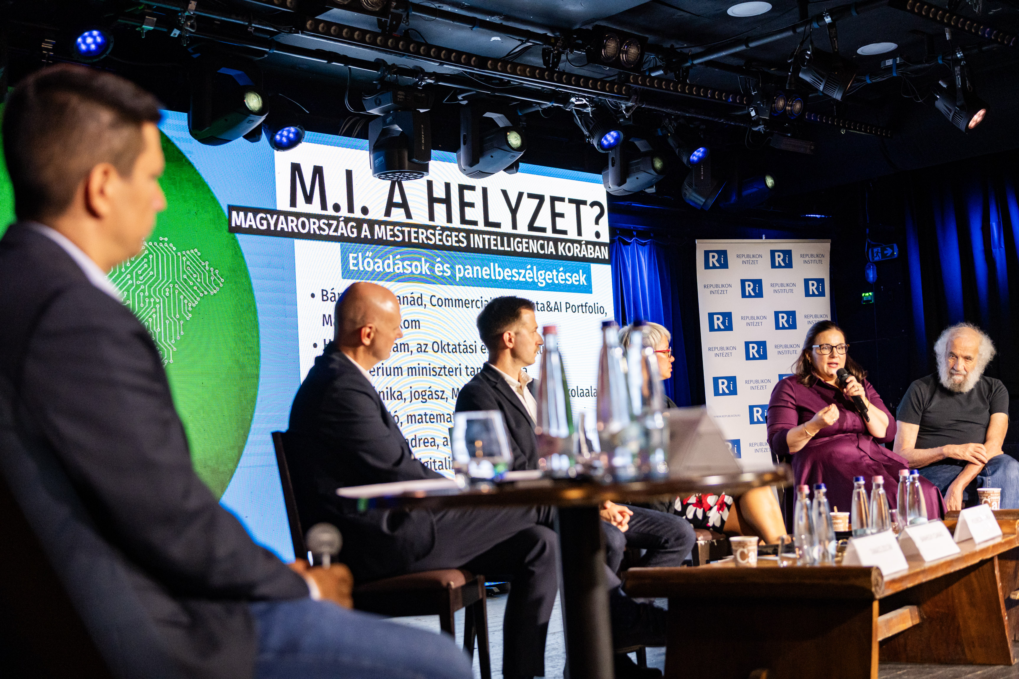 M.I. a helyzet? - Magyarország a mesterséges intelligencia korában