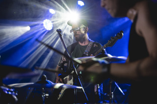 The Qualitons - Őszi nagykoncert, Eskimo Lunettes