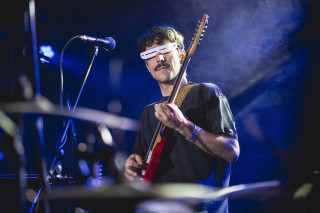 The Qualitons - Őszi nagykoncert, Eskimo Lunettes