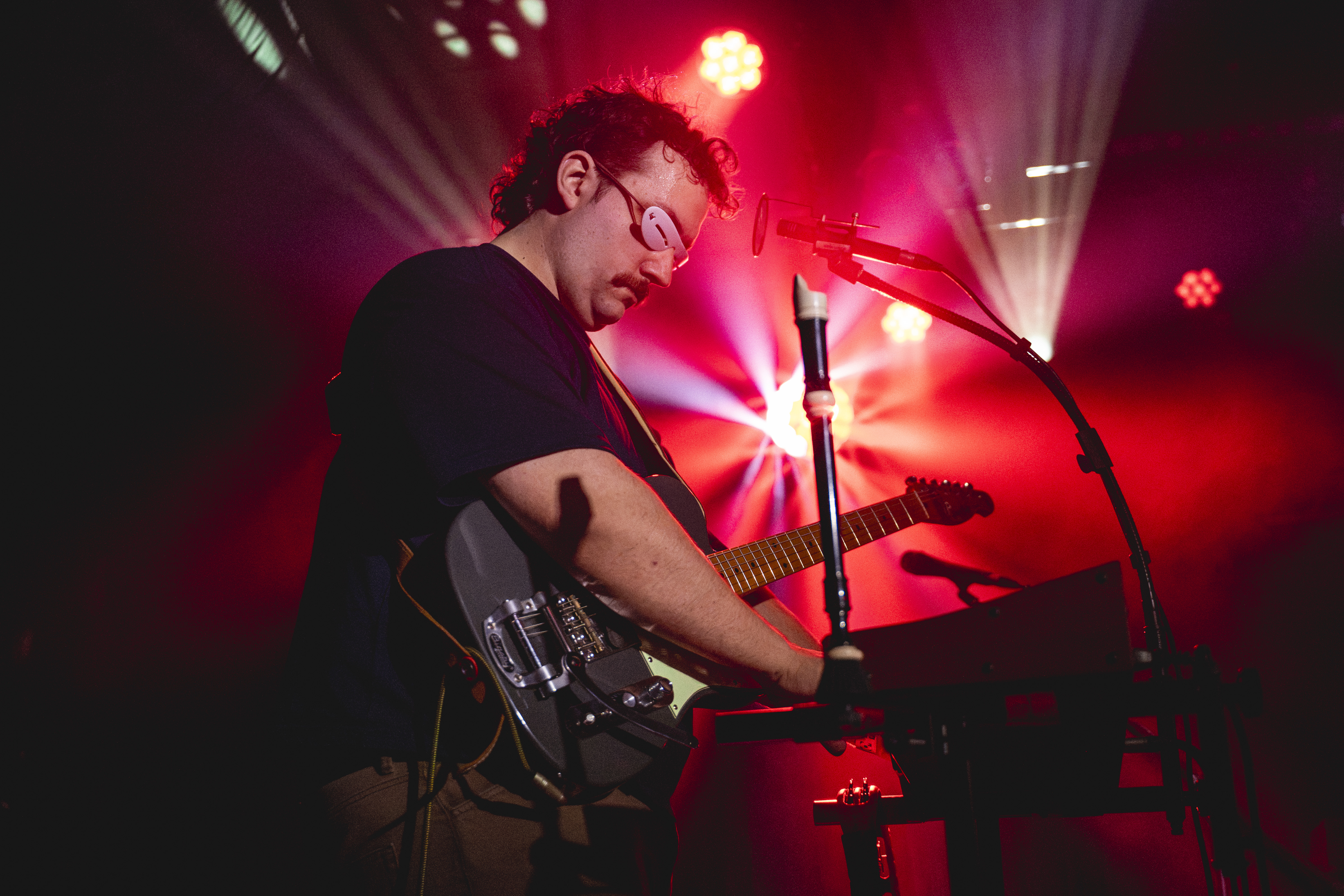 The Qualitons - Őszi nagykoncert, Eskimo Lunettes